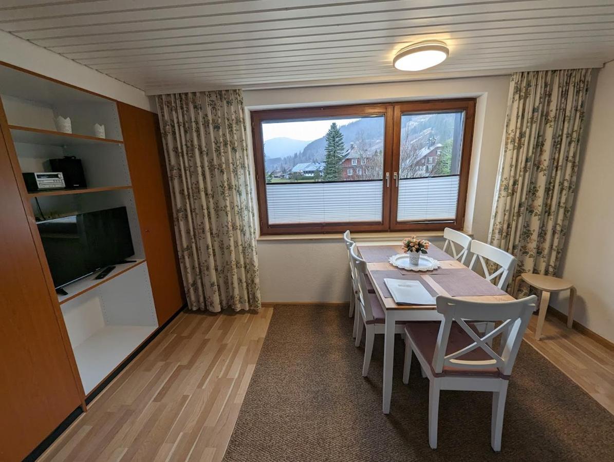 C1 Albmatte-Fewo Sauna, Hallenbad Aussenbecken Massagen Nebenan Менценшванд Экстерьер фото